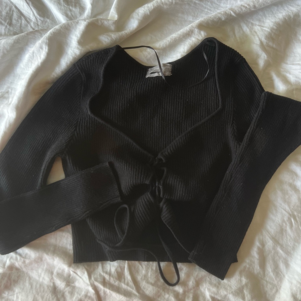 Black crop top. Front tie